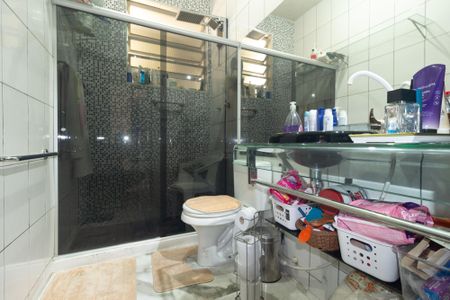 Casa para alugar com 115m², 4 quartos e 3 vagasBanheiro Social 1