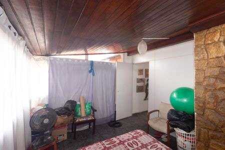 Casa para alugar com 115m², 4 quartos e 3 vagasQuarto 3