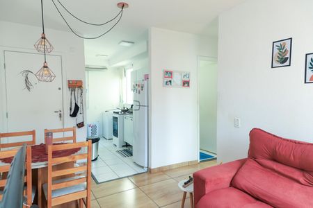 Sala de apartamento para alugar com 2 quartos, 42m² em Madureira, Rio de Janeiro