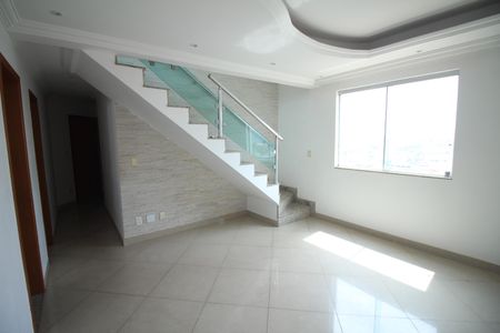 Sala de apartamento para alugar com 3 quartos, 156m² em Diamante, Belo Horizonte