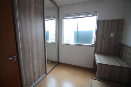 Apartamento à venda com 156m², 3 quartos e 2 vagasQuarto 2