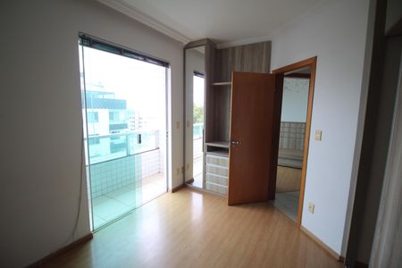 Quarto 1 de apartamento para alugar com 3 quartos, 156m² em Diamante, Belo Horizonte