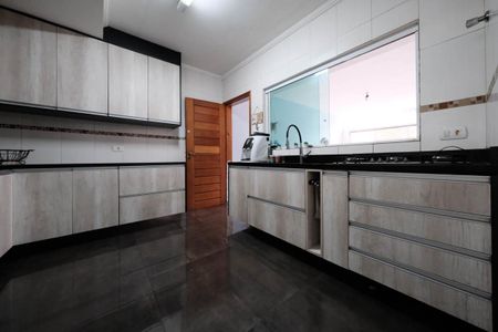 Casa para alugar com 168m², 2 quartos e 1 vagaCozinha