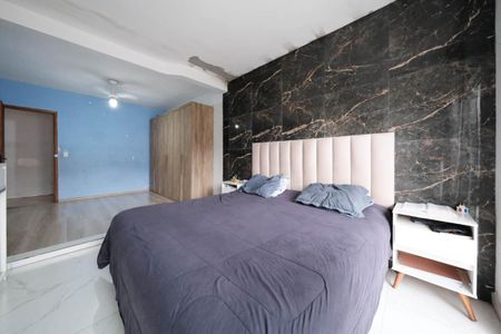 Quarto 2 de casa para alugar com 2 quartos, 168m² em Jardim Danfer, São Paulo