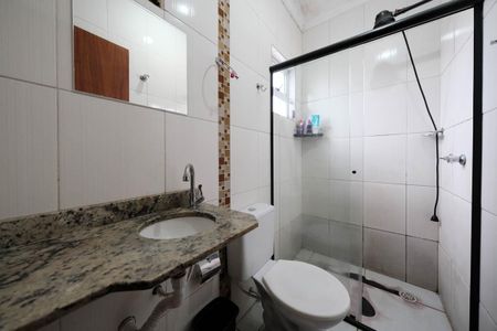 Casa para alugar com 168m², 2 quartos e 1 vagaBanheiro