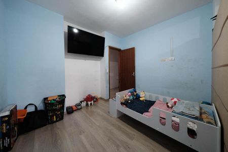 Quarto 1 de casa para alugar com 2 quartos, 168m² em Jardim Danfer, São Paulo