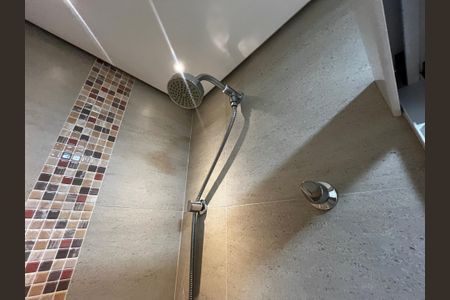 Apartamento à venda com 70m², 2 quartos e 2 vagasBanheiro Social