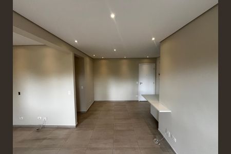 Apartamento à venda com 70m², 2 quartos e 2 vagasSala