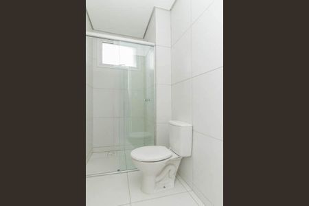 Banheiro  de apartamento para alugar com 1 quarto, 49m² em Bom Jesus, Porto Alegre