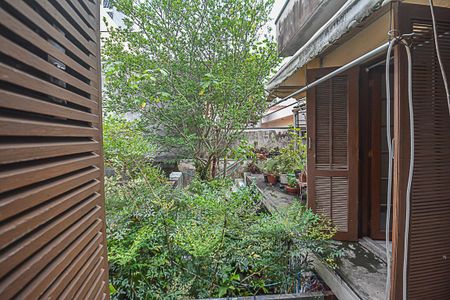 Casa à venda com 180m², 3 quartos e 2 vagas Casa à venda com 180m², 3 quartos e 2 vagasVista do Quarto 1