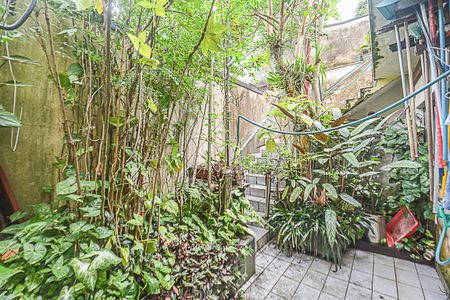 Casa à venda com 180m², 3 quartos e 2 vagas Casa à venda com 180m², 3 quartos e 2 vagasJardim