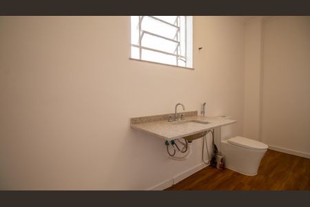 Apartamento à venda com 110m², 3 quartos e 2 vagas Apartamento à venda com 110m², 3 quartos e 2 vagasBanheiro Social