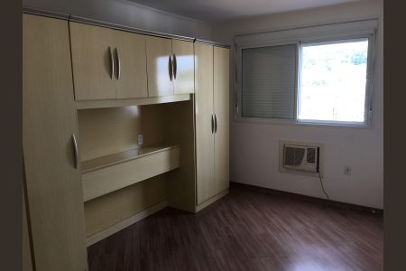 Quarto 2 de apartamento para alugar com 2 quartos, 72m² em Jardim Carvalho, Porto Alegre