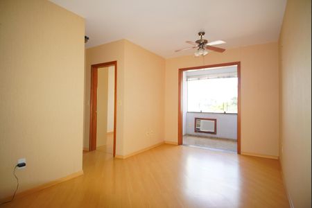Sala de apartamento para alugar com 2 quartos, 60m² em Petrópolis, Porto Alegre