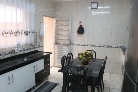 Apartamento à venda com 157m², 4 quartos e 2 vagasCozinha