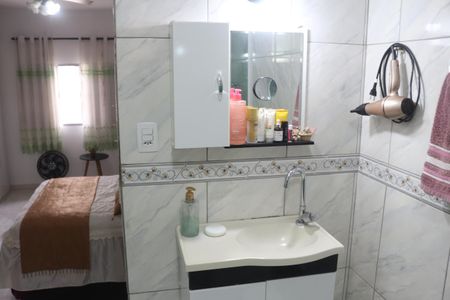 Apartamento à venda com 157m², 4 quartos e 2 vagasBanheiro da Suíte 1