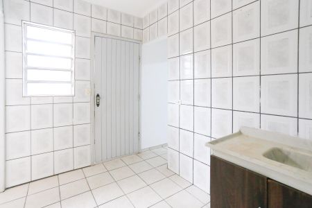 Casa para alugar com 32m², 1 quarto e sem vaga Casa para alugar com 32m², 1 quarto e sem vagaSala/Cozinha