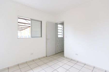 Quarto 1 de casa para alugar com 2 quartos, 32m² em Vila Antonio, São Paulo
