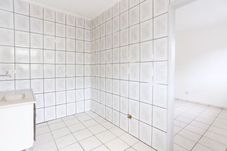 Sala/Cozinha de casa para alugar com 2 quartos, 32m² em Vila Antonio, São Paulo
