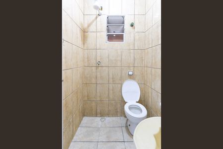 Casa para alugar com 32m², 1 quarto e sem vaga Casa para alugar com 32m², 1 quarto e sem vagaBanheiro Social