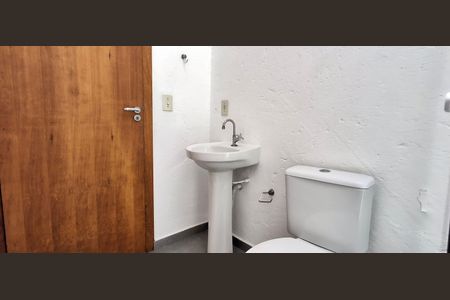 Casa para alugar com 119m², 3 quartos e 2 vagasBanheiro Social