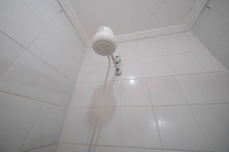 Casa à venda com 84m², 3 quartos e 2 vagasBanheiro Social