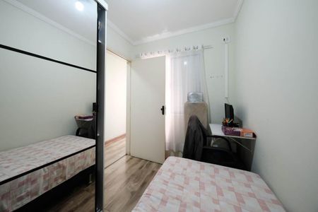 Casa à venda com 84m², 3 quartos e 2 vagasQuarto 2