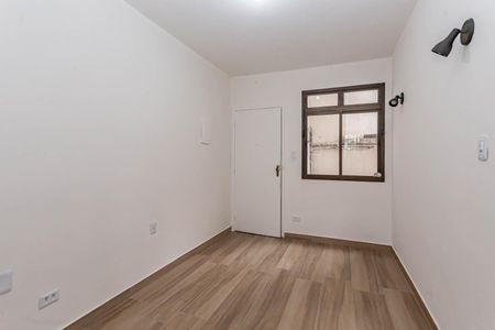 Sala de apartamento para alugar com 2 quartos, 67m² em Aclimação, São Paulo