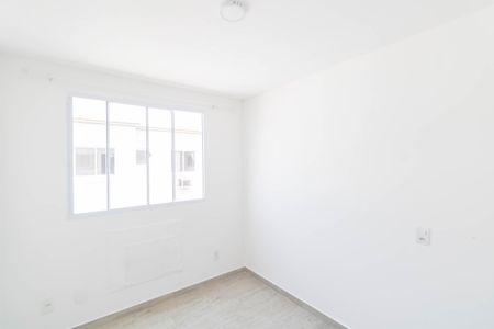 Quarto 1 de apartamento para alugar com 2 quartos, 42m² em Campo Grande, Rio de Janeiro