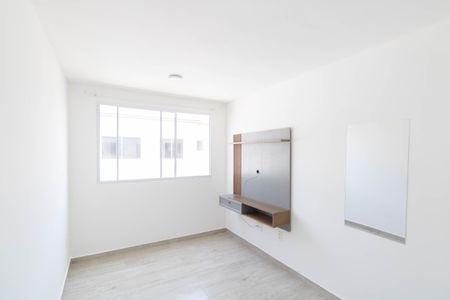 Sala de apartamento para alugar com 2 quartos, 42m² em Campo Grande, Rio de Janeiro