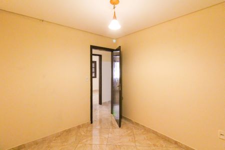 Quarto 1 de casa para alugar com 3 quartos, 80m² em São José, Canoas