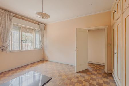 Casa à venda com 418m², 4 quartos e 8 vagasQuarto 3