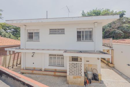 Casa à venda com 418m², 4 quartos e 8 vagasQuintal