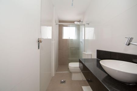 Apartamento à venda com 65m², 2 quartos e 1 vagaBanheiro Social