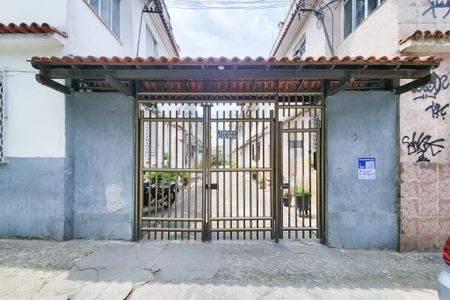 Apartamento à venda com 100m², 2 quartos e sem vagaFachada
