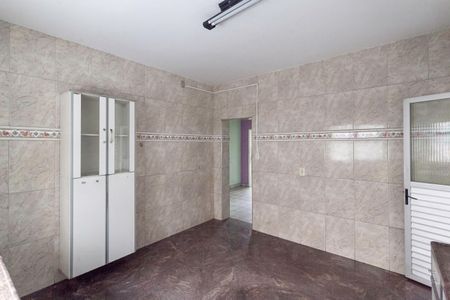 Casa para alugar com 180m², 3 quartos e sem vaga Casa para alugar com 180m², 3 quartos e sem vagaCozinha