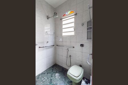 Casa para alugar com 180m², 3 quartos e sem vaga Casa para alugar com 180m², 3 quartos e sem vagaBanheiro da suíte