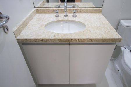 Banheiro Social de apartamento para alugar com 1 quarto, 42m² em Campo Belo, São Paulo