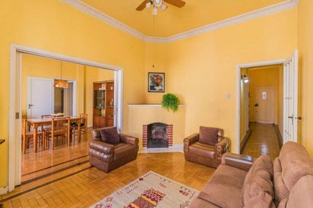 Sala de apartamento para alugar com 2 quartos, 121m² em Floresta, Porto Alegre