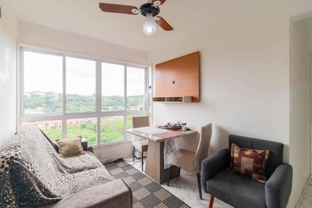 Sala de apartamento à venda com 3 quartos, 55m² em Cavalhada, Porto Alegre