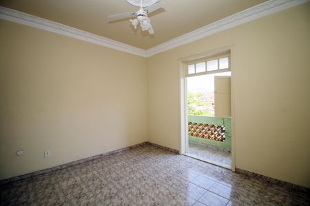 Sala de apartamento à venda com 2 quartos, 70m² em Olaria, Rio de Janeiro