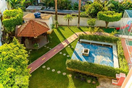 Apartamento à venda com 37m², 1 quarto e 1 vagaÁrea comum 