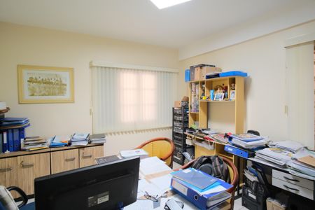 Casa à venda com 221m², 3 quartos e 2 vagasCasa 3 - Quarto