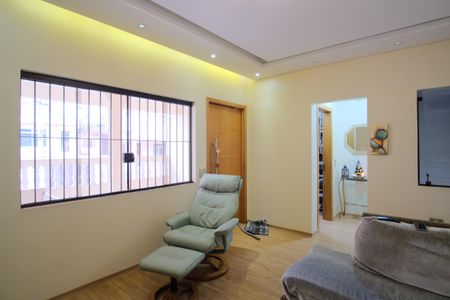 Casa à venda com 221m², 3 quartos e 2 vagasCasa 1 - Sala