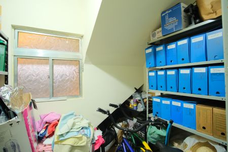 Casa à venda com 221m², 3 quartos e 2 vagasCasa 3 - Despensa