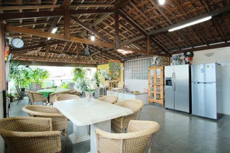 Casa à venda com 221m², 3 quartos e 2 vagasEspaço Gourmet