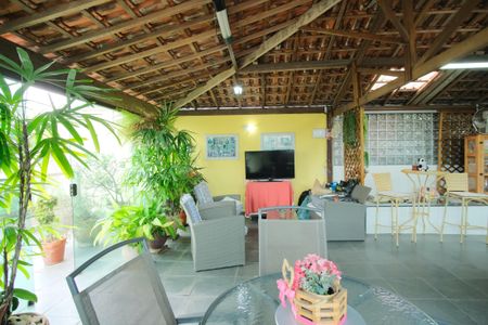 Casa à venda com 221m², 3 quartos e 2 vagasEspaço Gourmet