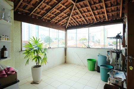 Casa à venda com 221m², 3 quartos e 2 vagasLavanderia