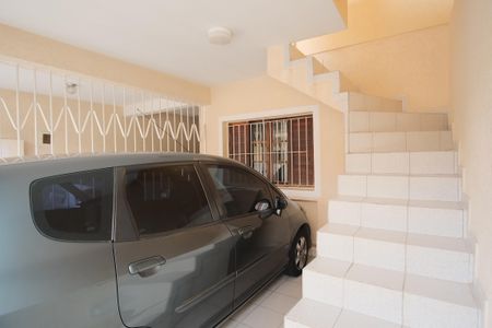 Casa à venda com 221m², 3 quartos e 2 vagasGaragem