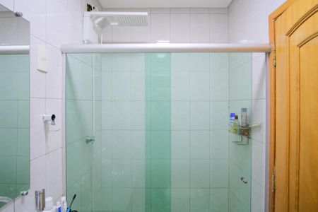 Casa à venda com 221m², 3 quartos e 2 vagasCasa 1 - Banheiro